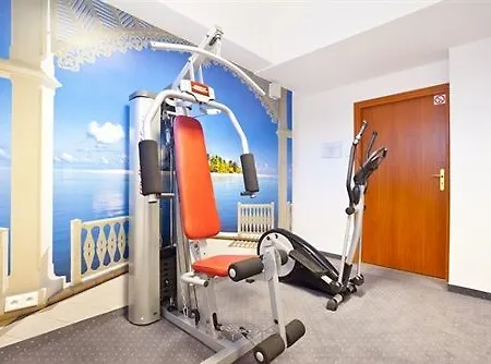 Отель Neptun 3*