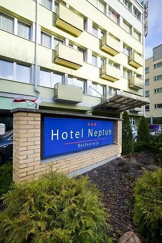 Otel Neptun 3*